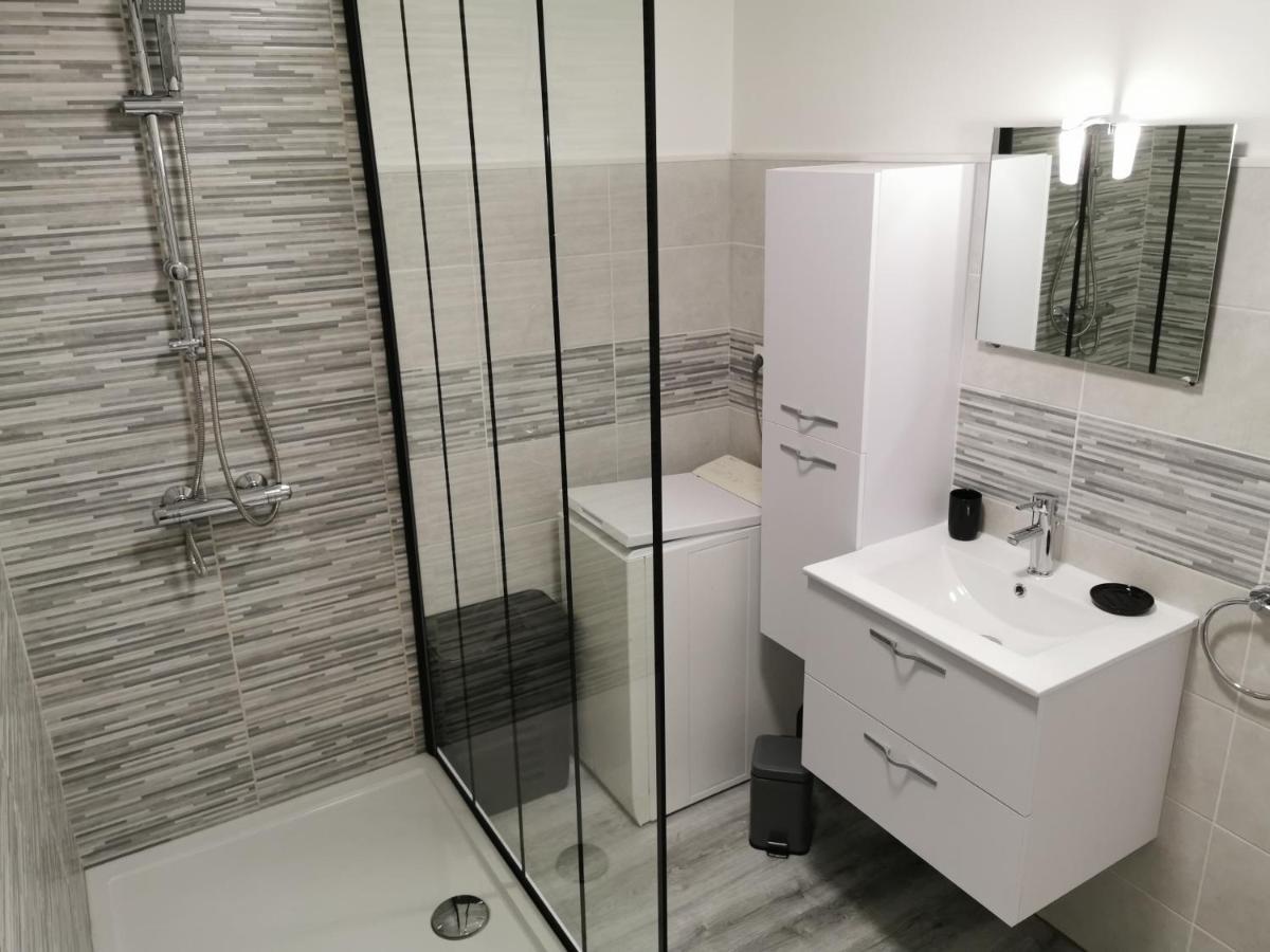 Appartement Cosy Entierement Equipe Villeneuve-sur-Lot Exterior photo
